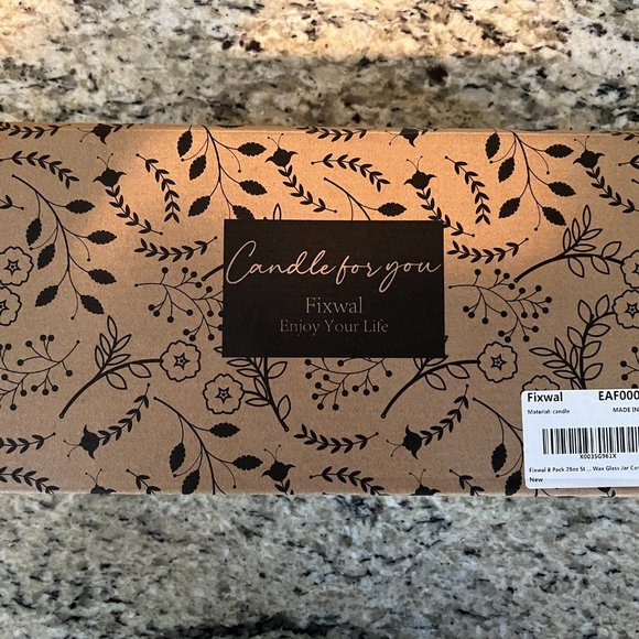 Set of 8 Candles - Picture 3 of 4